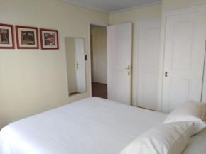 Отель RoomApart Escuela Militar  Сантьяго